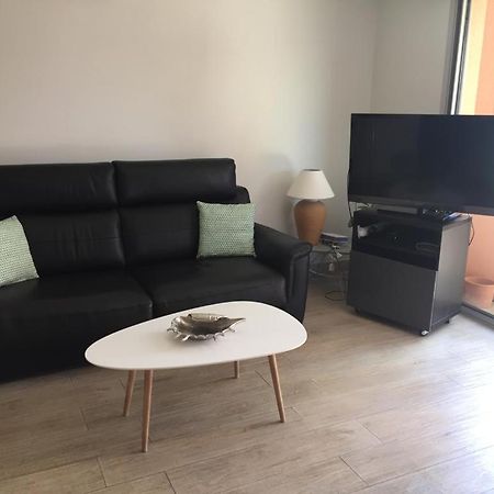Belle Residence Au Centre De Saint Tropez Avec Piscine Et Garage מראה חיצוני תמונה