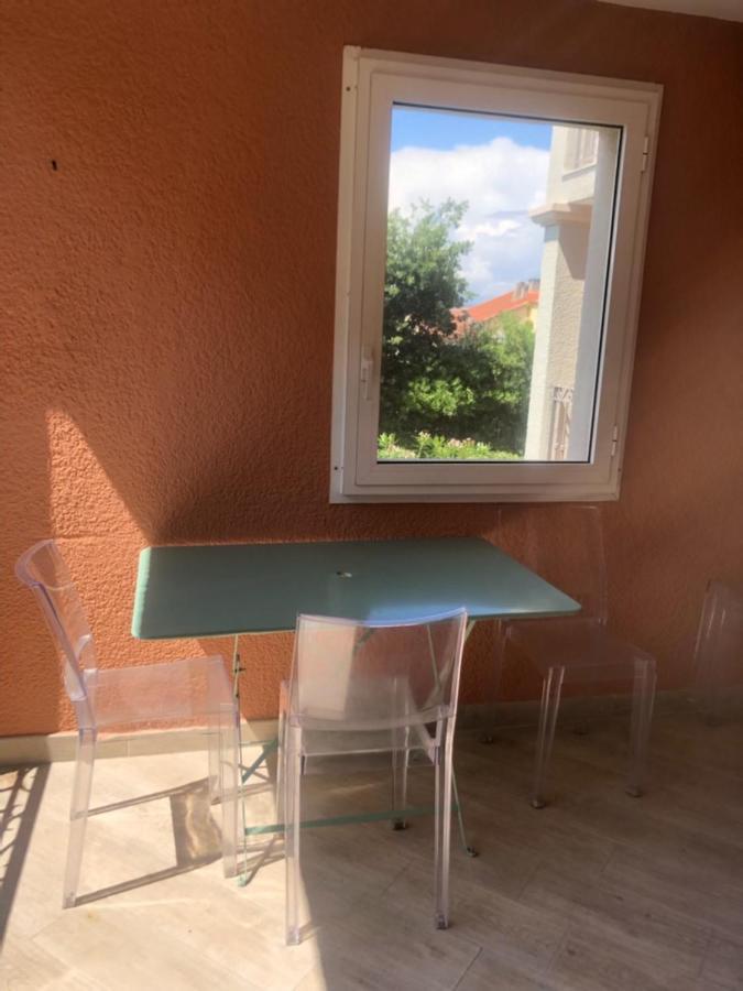 Belle Residence Au Centre De Saint Tropez Avec Piscine Et Garage מראה חיצוני תמונה